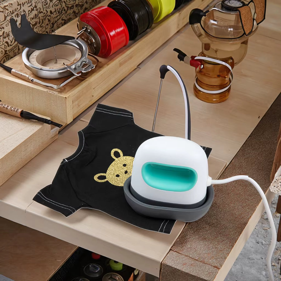 Portable mini heat press